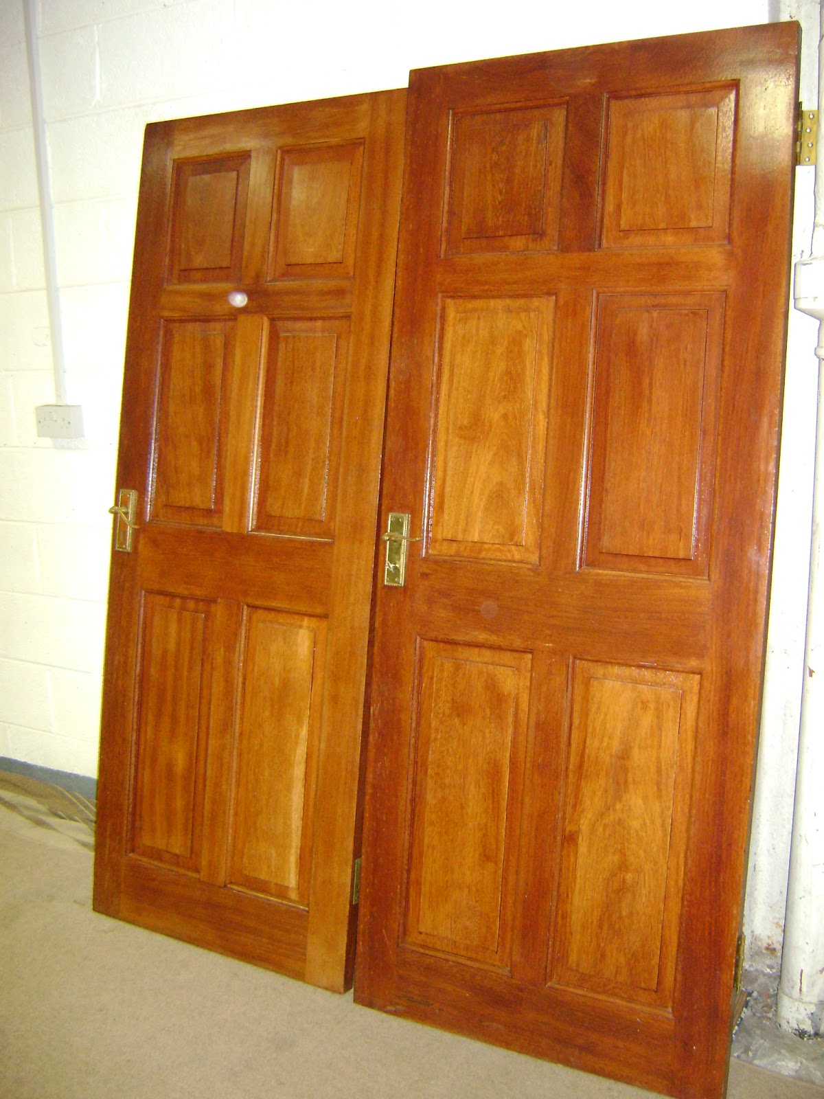 Deccie's Done Deal Second Hand Furniture & House Clearances : Doors