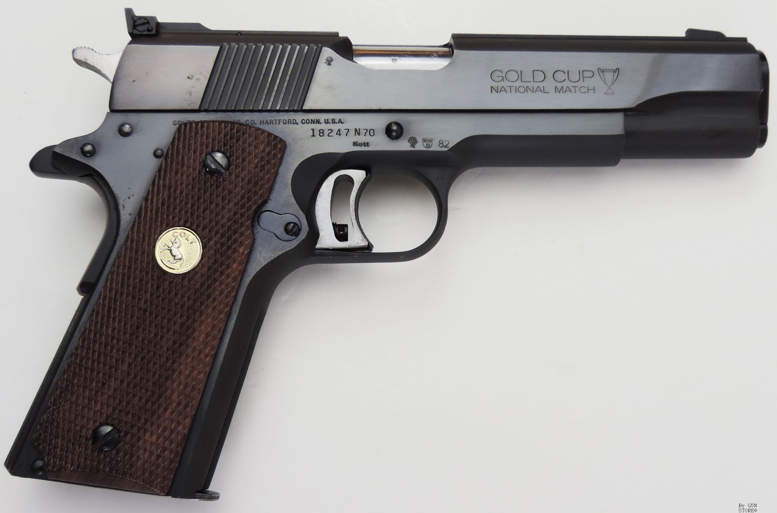 Armi usate web portal Pistola Colt Gold Cup MK IV Serie 70 National Match cal. 45 ACP Armi usate web portal Pistola Colt Gold Cup MK IV Serie 70 National Match cal. 45 ACP