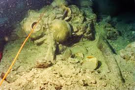 Ancient Artifacts: Amazing Shipwrecks