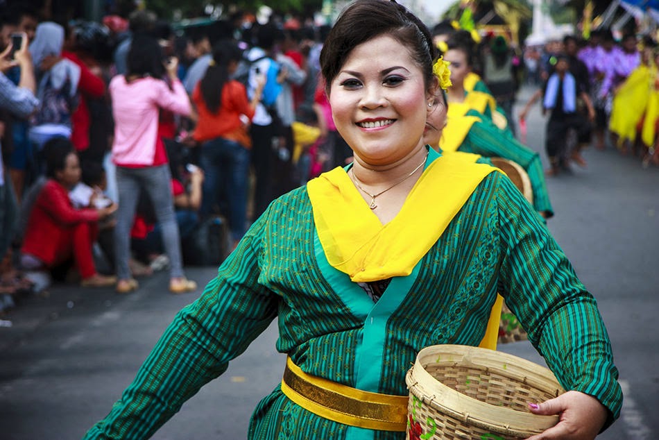Karnaval Legenda Suku Nusantara di Yogyakarta | KANG LINTAS
