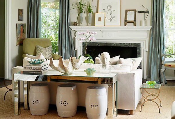 FOCAL POINT STYLING: 15 INSPIRATIONS FOR DECORATING WITH GARDEN STOOLS