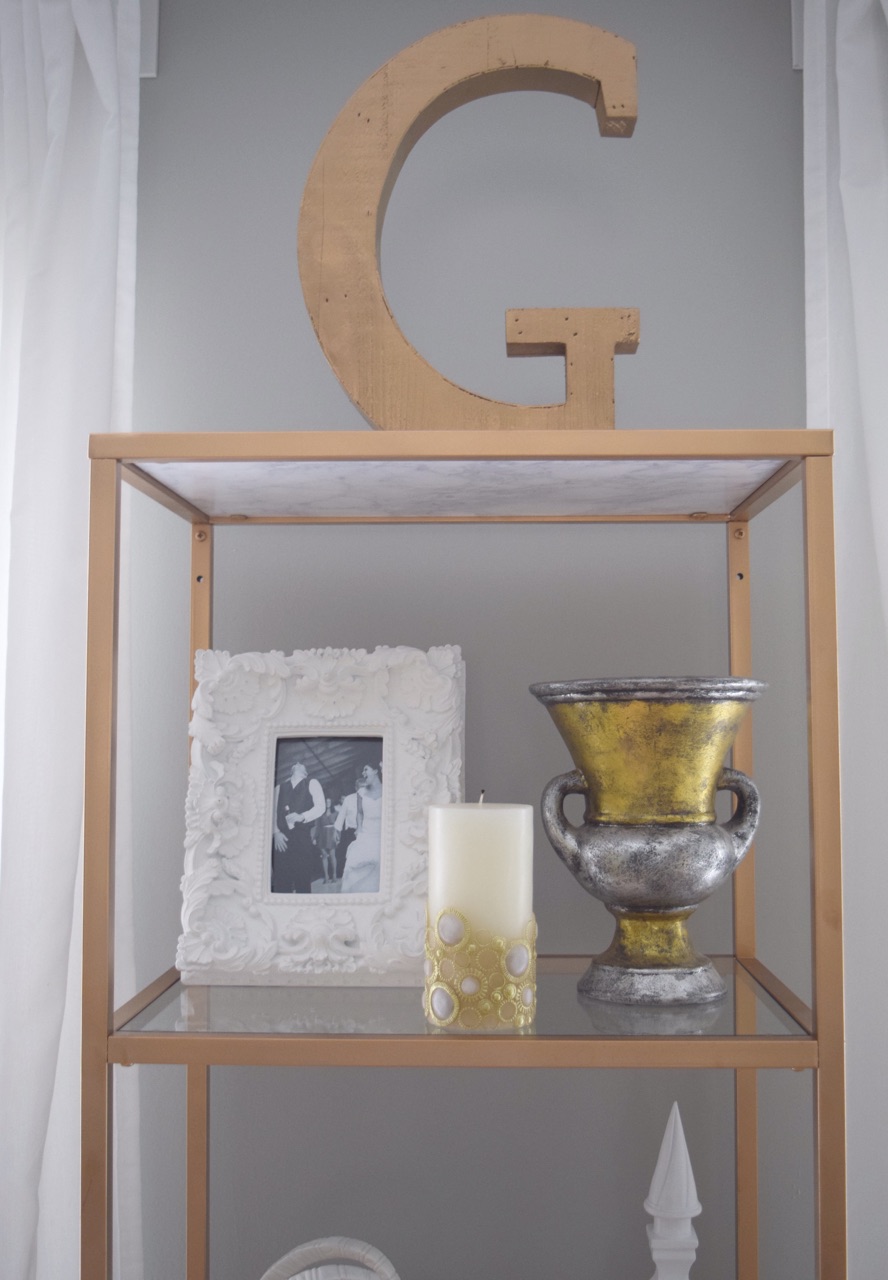 Delightfully Chic DIY The Perfect {Inexpensive} Bookshelf