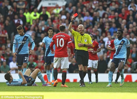 Rooney giúp Man Utd có trận thắng xấu hổ trước West ham Rooney giúp Man Utd có trận thắng xấu hổ trước West ham