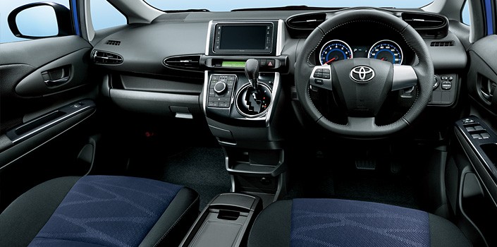 Toyota wish 2015 салон. Wish комплектации. Wish комплектации. Toyota wish 2017 салон. тойота виш 2003.