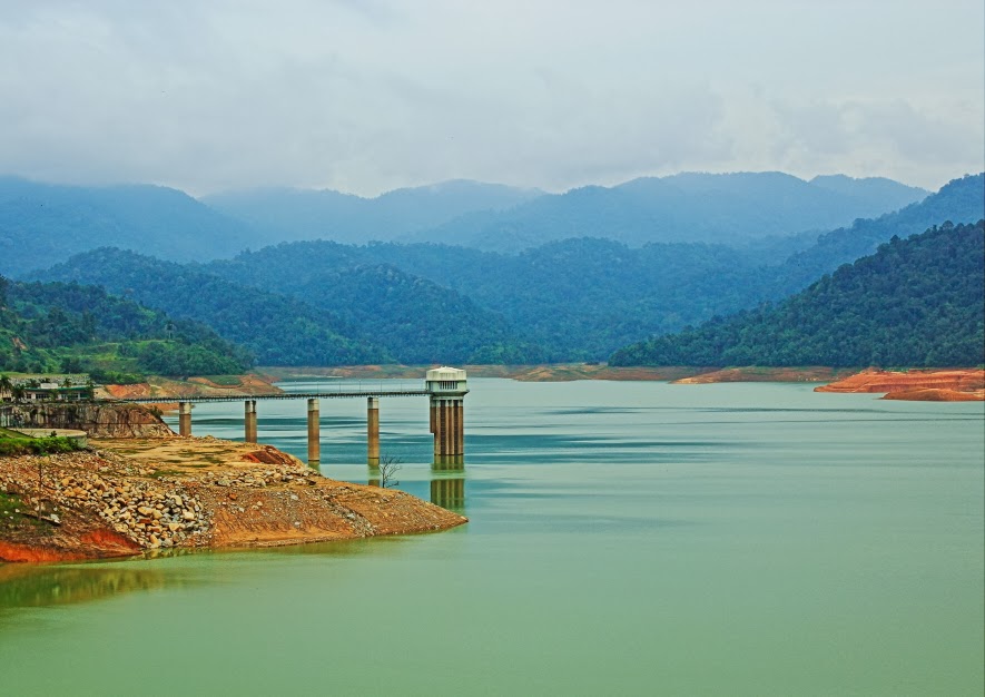 Sungai Selangor Dam