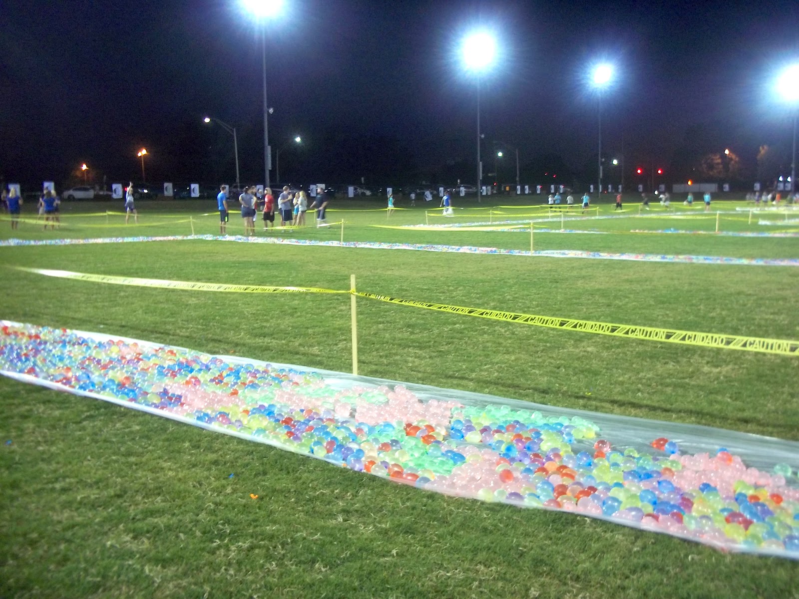 little miss lovebird World's Largest Water Balloon Fight