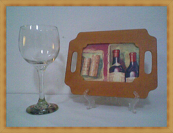 243 - SET "Vino" Bandeja Y Copa"