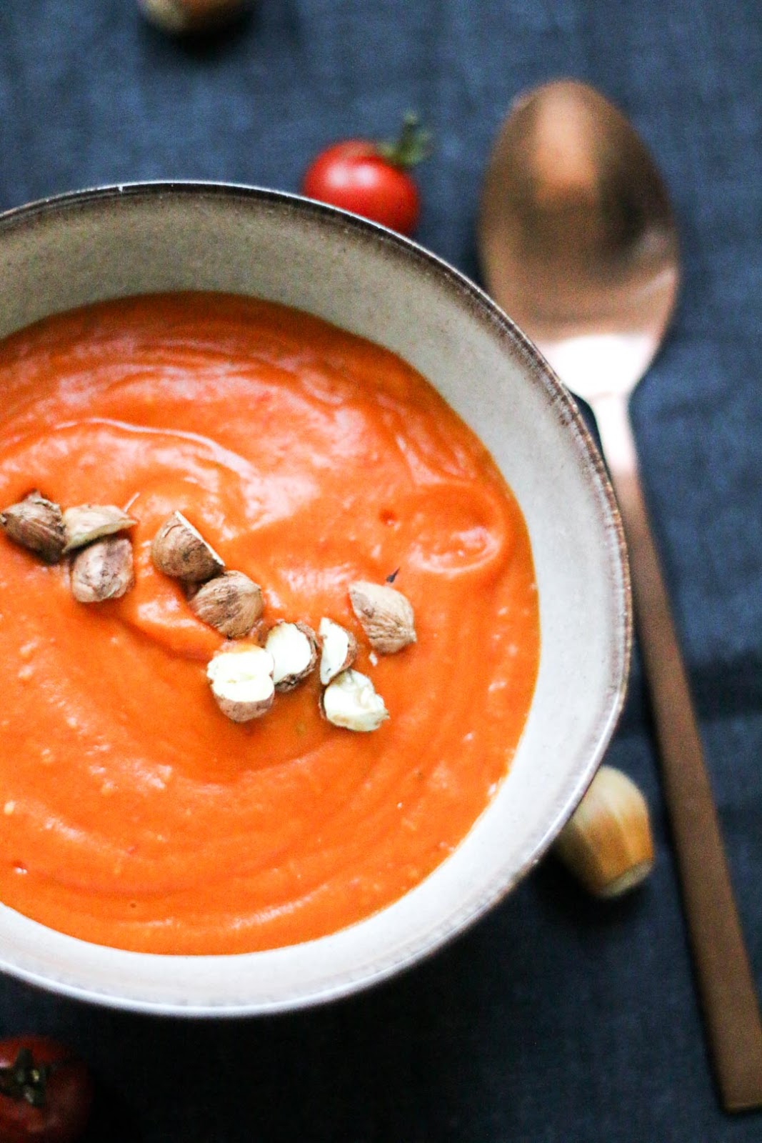 Fleurcoquet: Ackermomente #6 - Tomaten-Kürbis-Suppe