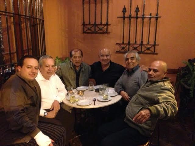 Fotos de la reunión en el Bolivariano el jueves 22 con nuestro gran compañero Víctor Menacho