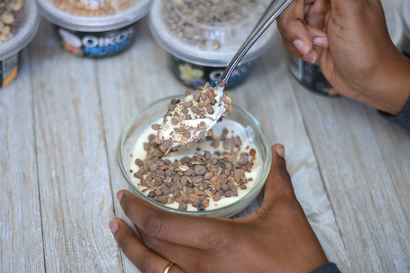 oikos protein crunch