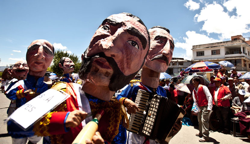 Carnavales de Cajamarca 2012 | Fotos y Videos