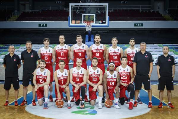 up basketball roster