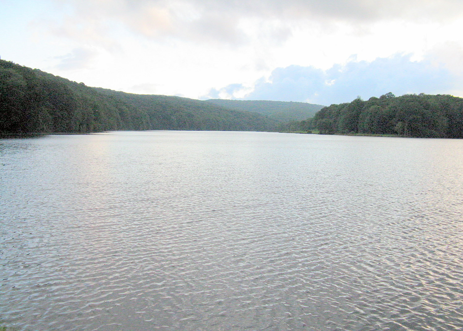 LIGHT MY BLOG FISHING AT HIDDEN VALLEY LAKE