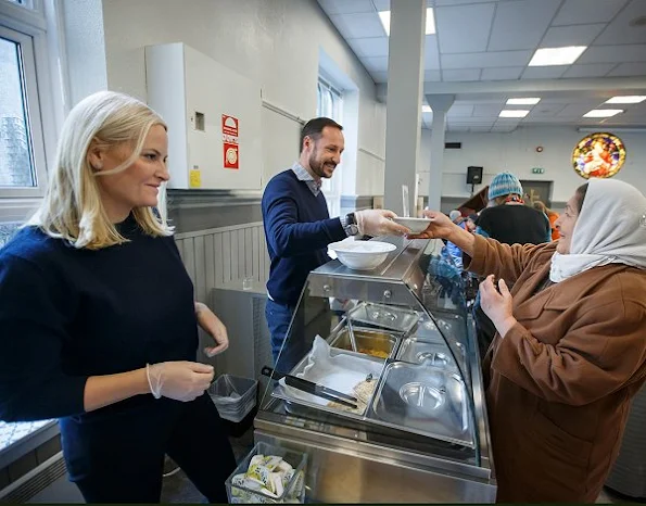 Princess Mette-Marit visited the Church City Mission's project the City Breakfast in Toyen Church. Mette-Marit wore Prada wool sweater and trousers