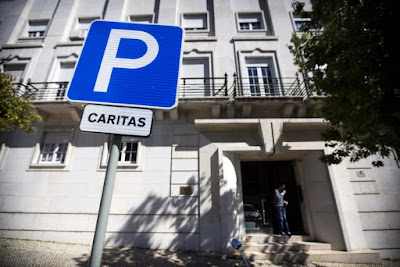 https://www.publico.pt/2017/05/01/sociedade/noticia/pedemeia-da-caritas-de-lisboa-subiu-13-milhoes-de-euros-em-nove-anos-1770555