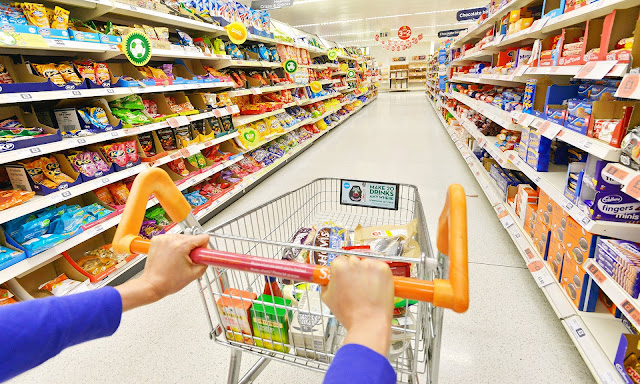 Mở cửa hàng tạp hóa, siêu thị mini có lãi không? Cách tối ưu lợi nhuận