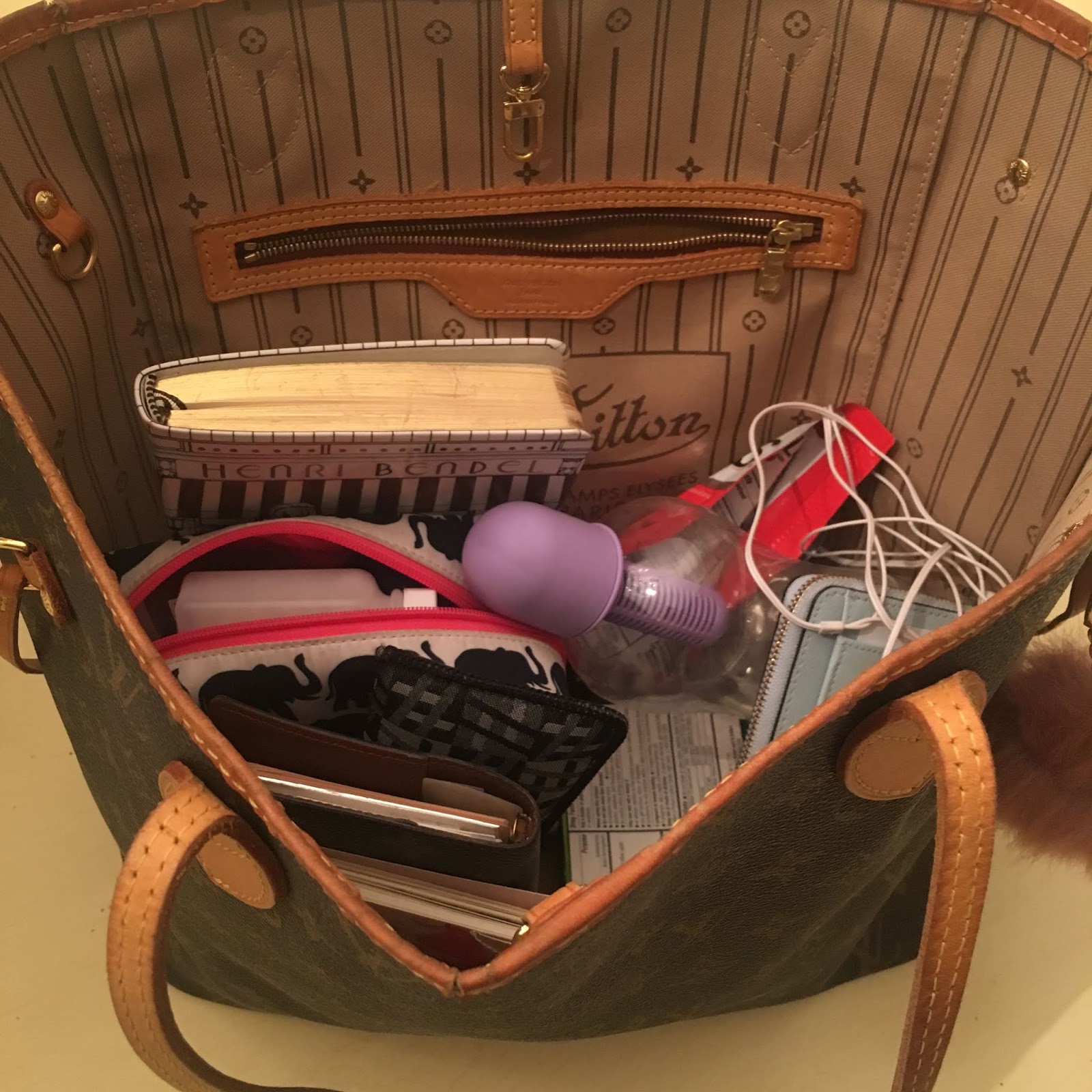 Louis Vuitton Neverfull Review + Why We Love Designer Consignment