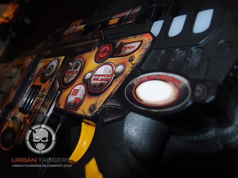 Urban Taggers.: Light Strike: The full review.