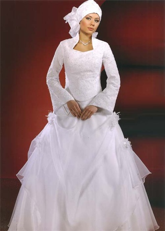 Trendy Hijab Fashion: Bridal with Hijab Style