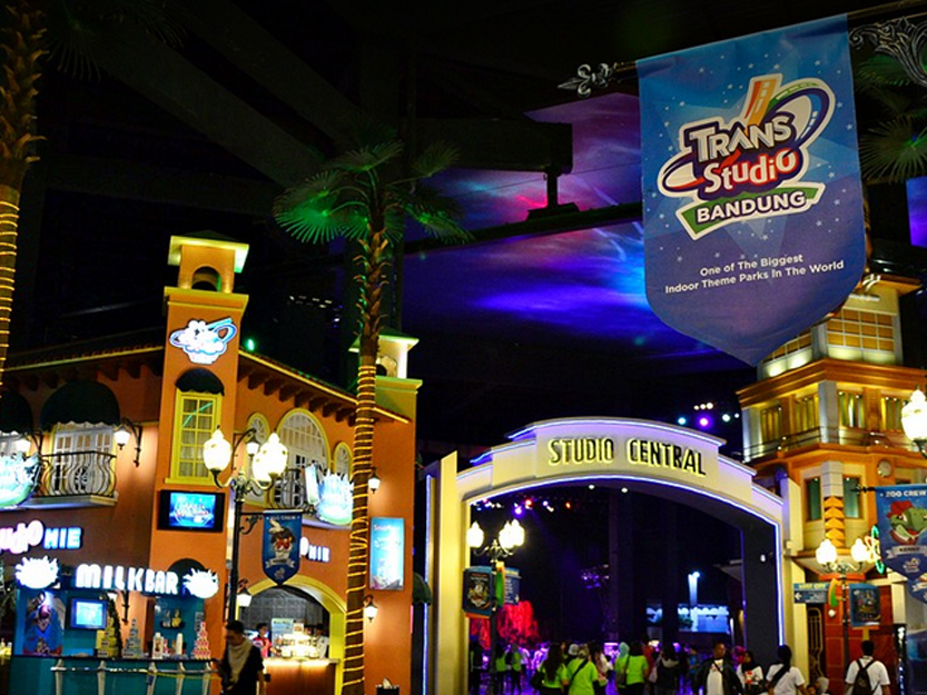 Info Wahana, Harga Tiket Masuk, Jam Operasional, dan Kontak Trans Studio Bandung (TSB)