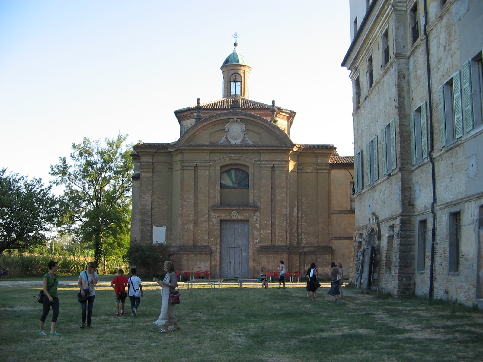 Living Ravenna Living Ravenna