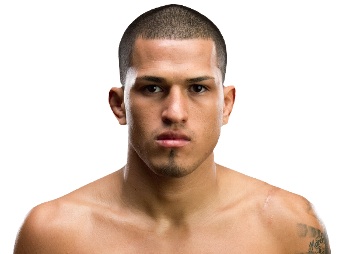 Everything Goes With Pink: some eye candy and my pick for UFC 140
