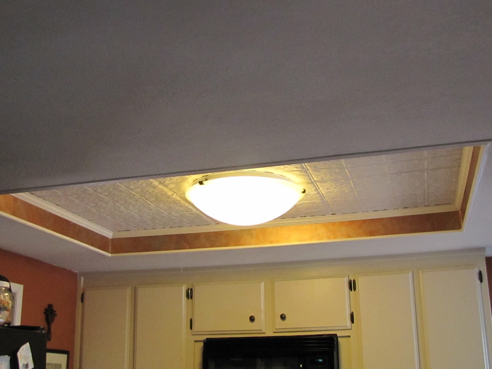 Our Humble Nest Ugly light box makeover