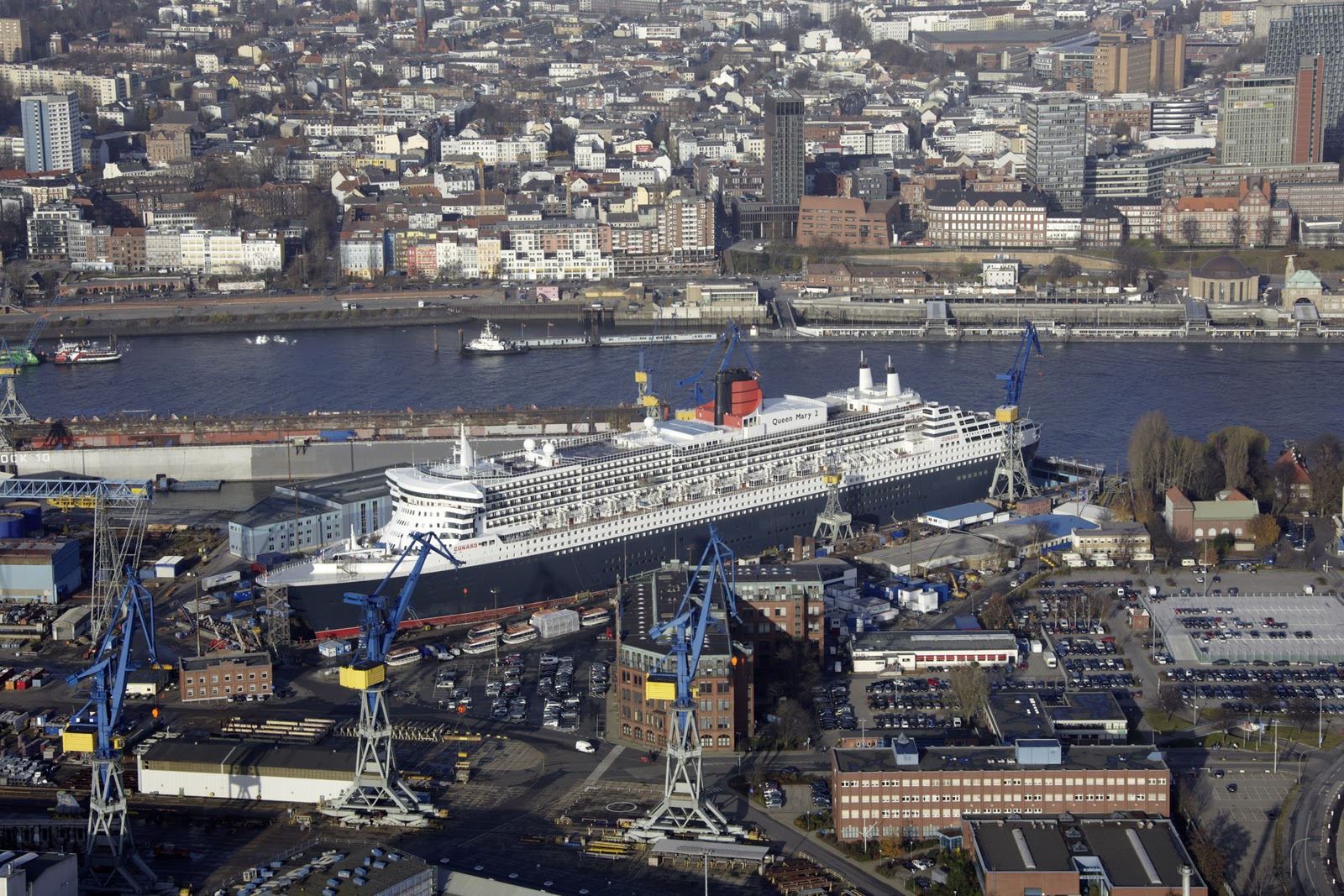 SHIPS & THE SEA - BLOGUE dos NAVIOS e do MAR: British Passenger Ships in Hamburg