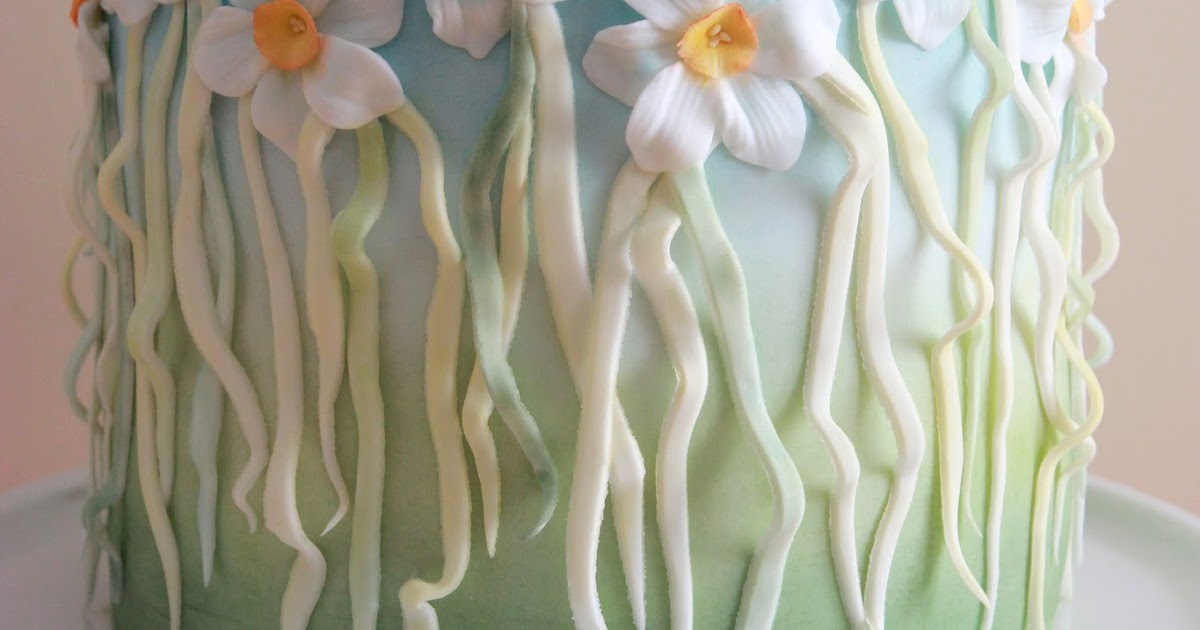 Kiara`s cakes Narcissus Flowers Cake