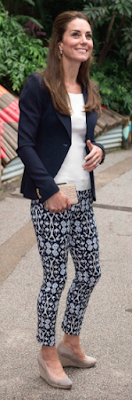 Veste Smythe / pantalon Gap / compensées Monsoon / minaudière LK Bennett