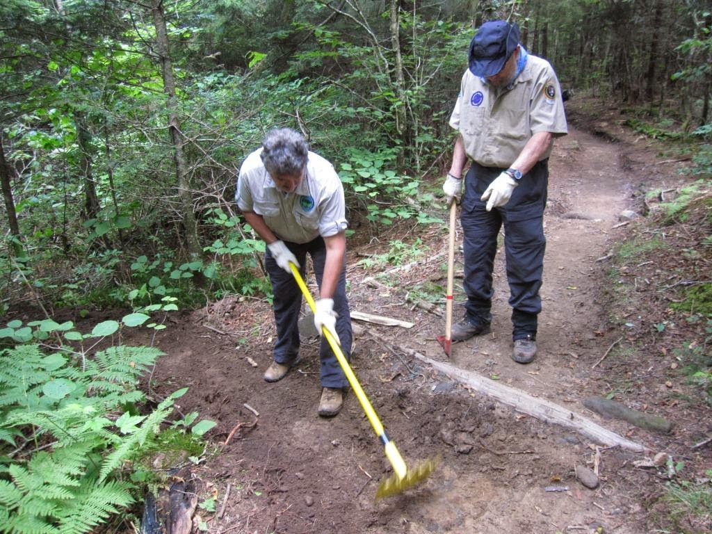 Smoky Mountain Post April 2015