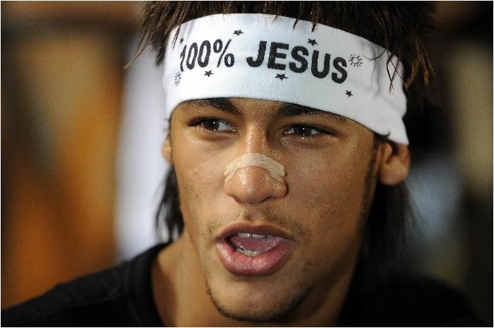 MEGAPHONE: Neymar - 100% Jesus?