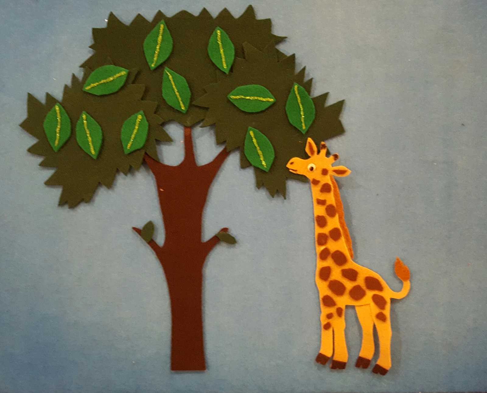 Fun with Friends at Storytime Giraffe wants a Snack!