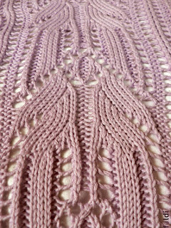 machine knitted passap lace pattern scarf lady moth