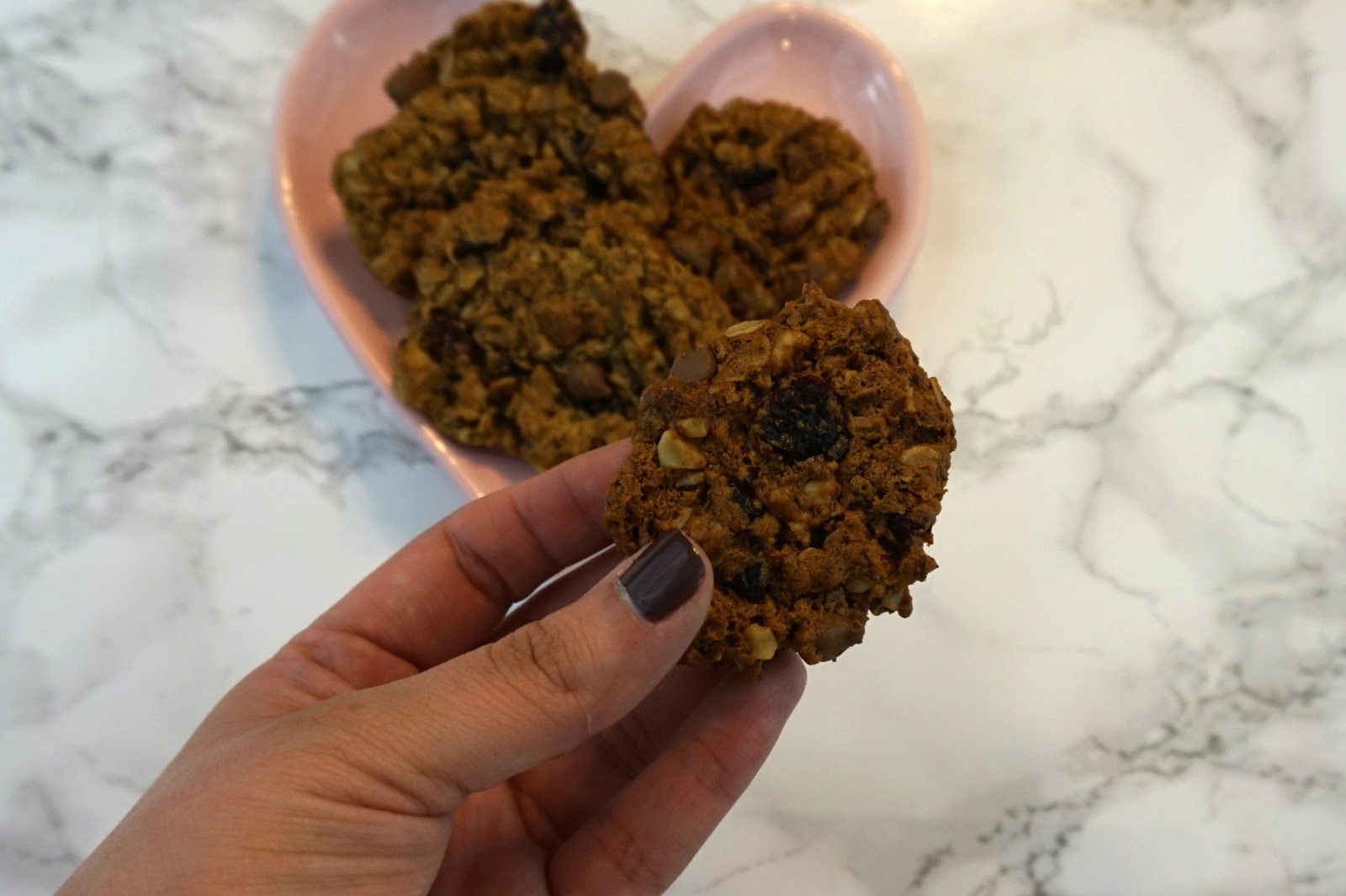 Breakfast On The Go | Whole Grain Breakfast Cookies // Easy Breakfast Ideas // Easy, Healthy Breakfast | beautywithlily.com Breakfast On The Go | Whole Grain Breakfast Cookies // Easy Breakfast Ideas // Easy, Healthy Breakfast | beautywithlily.com
