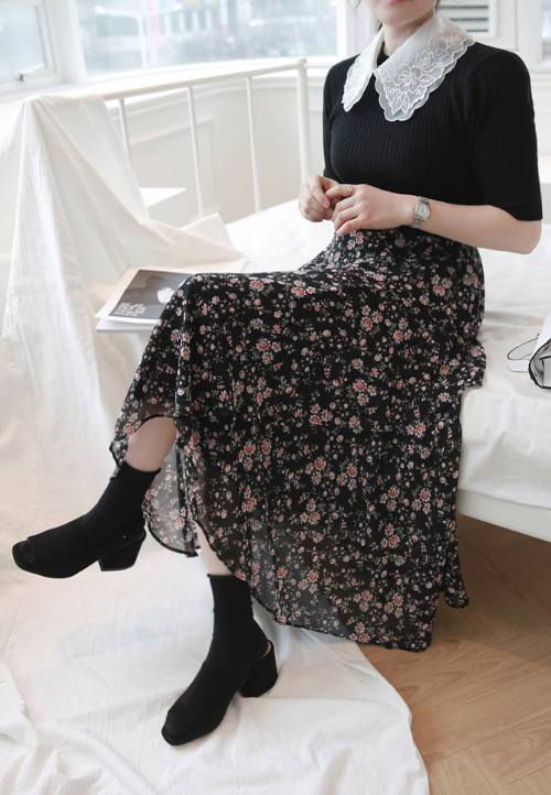 Semi-Elastic Waist Floral Skirt