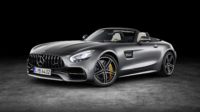 The new Mercedes-AMG GT C Roadster