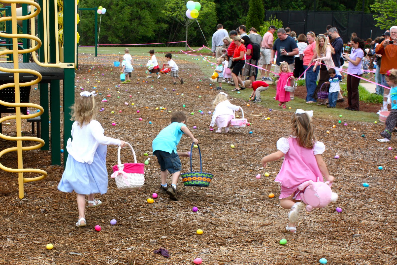 Neighborhood Easter Egg Hunt