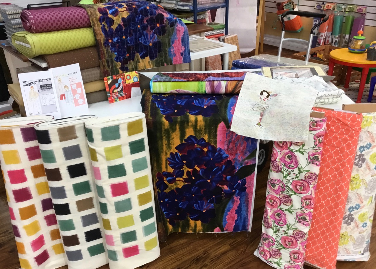 Fiber Antics by Veronica Trunk Show and Space quilt exhibit at