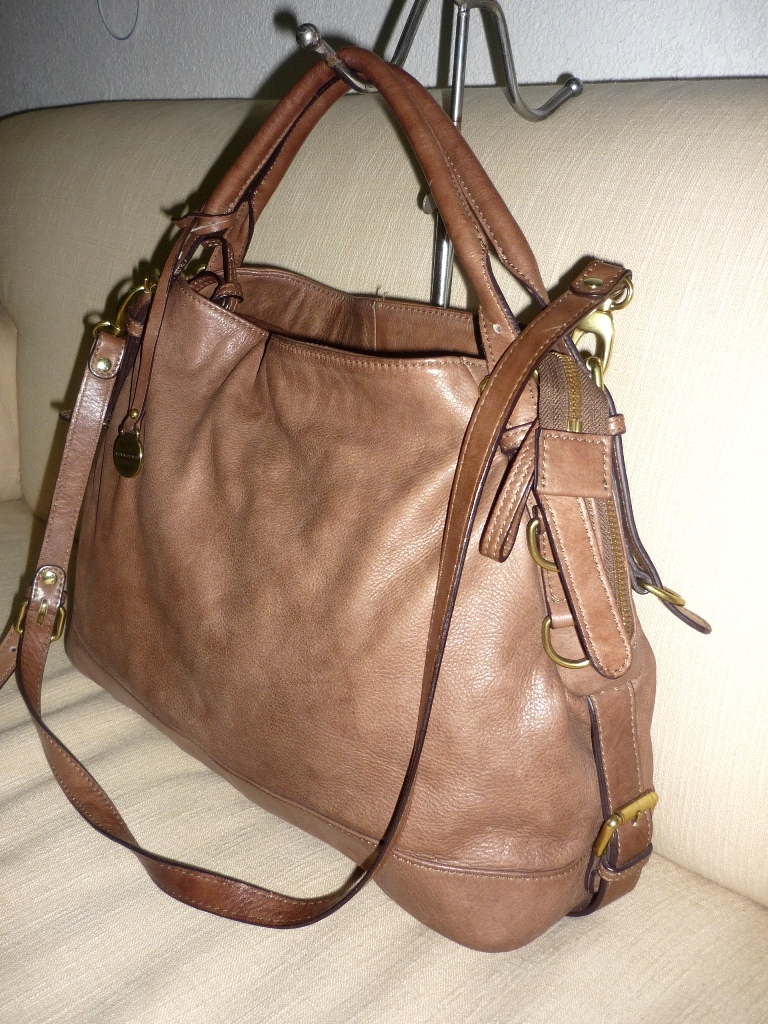 YUS BRANDED BAG: authentic Rabeanco brownleather handbag