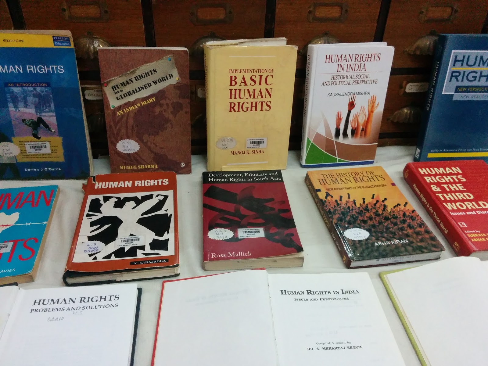 Miracollegelibrary 2017