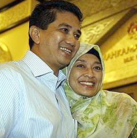 IDEALIS MALAYSIA: SKANDAL SEKS AZMIN ALI - SHAMSIDAR TAHARIN BAHAGIA