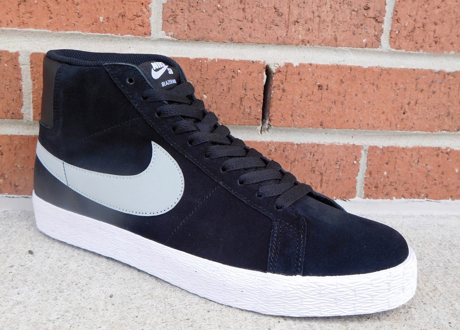 blazers nike black