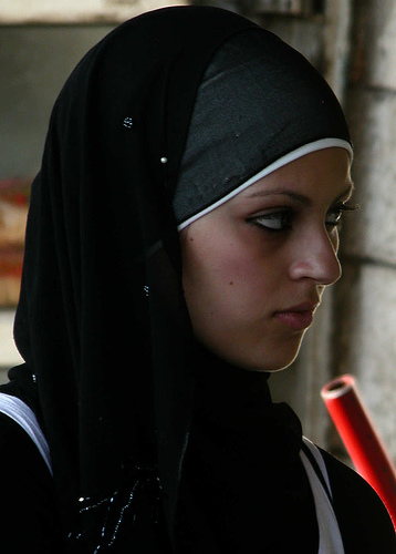 black hijab styles