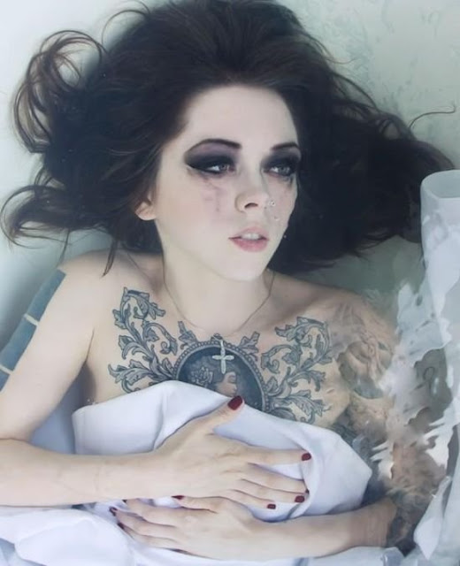 Sexy girl tattoo design