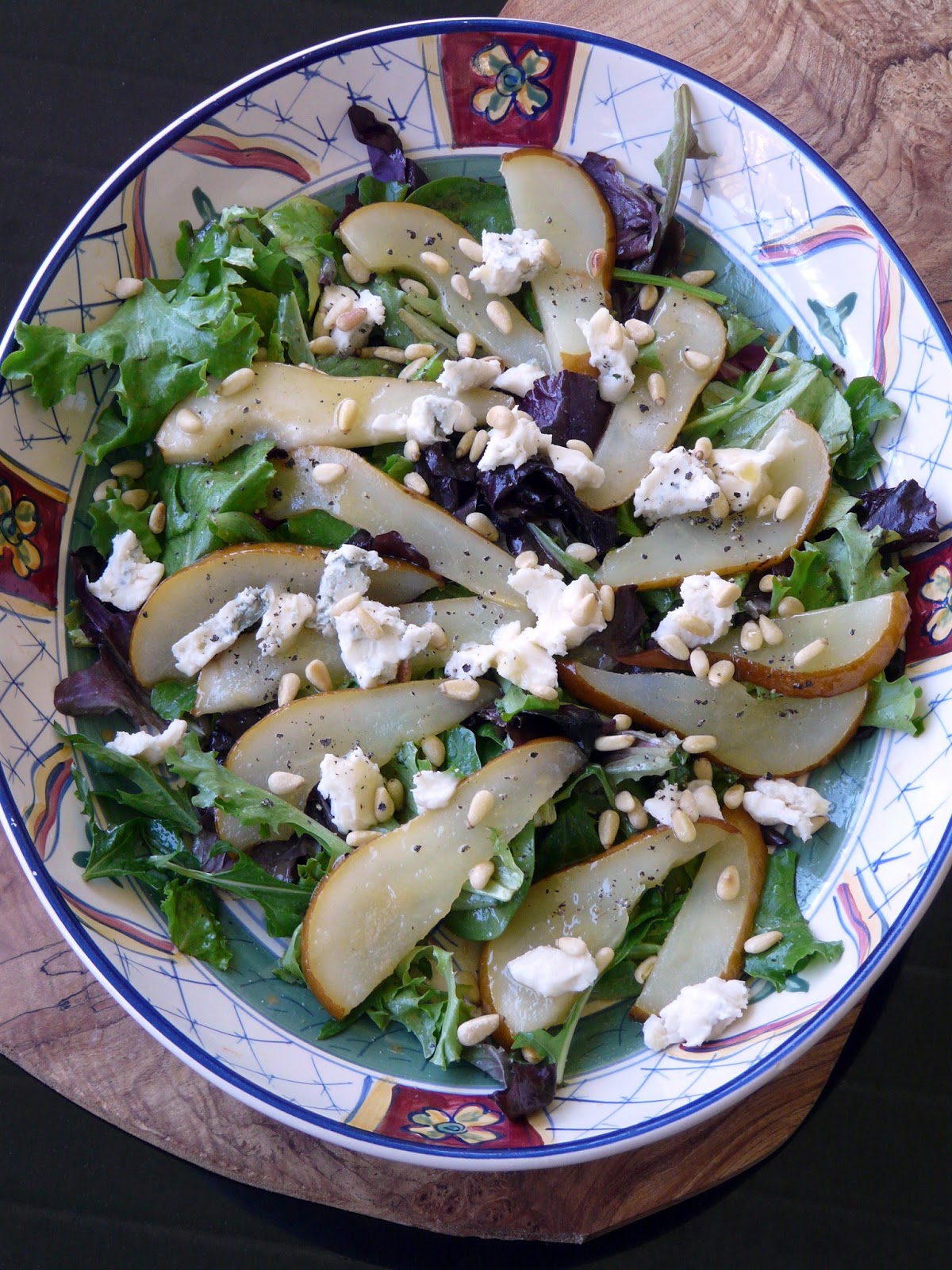 Thibeault&amp;#39;s Table: Warm Pear and Gorgonzola Salad