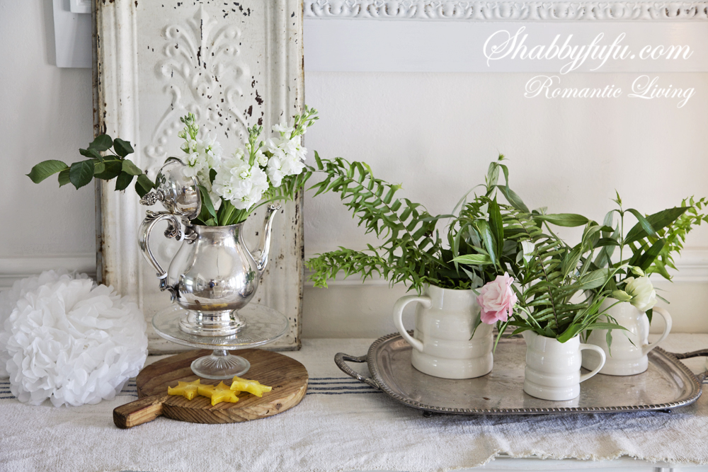 Styling A Sideboard - Shabby Chic Style fall decorating