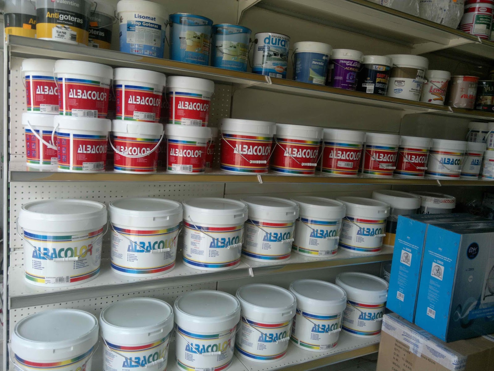 Santos Franco Ferretería pintura