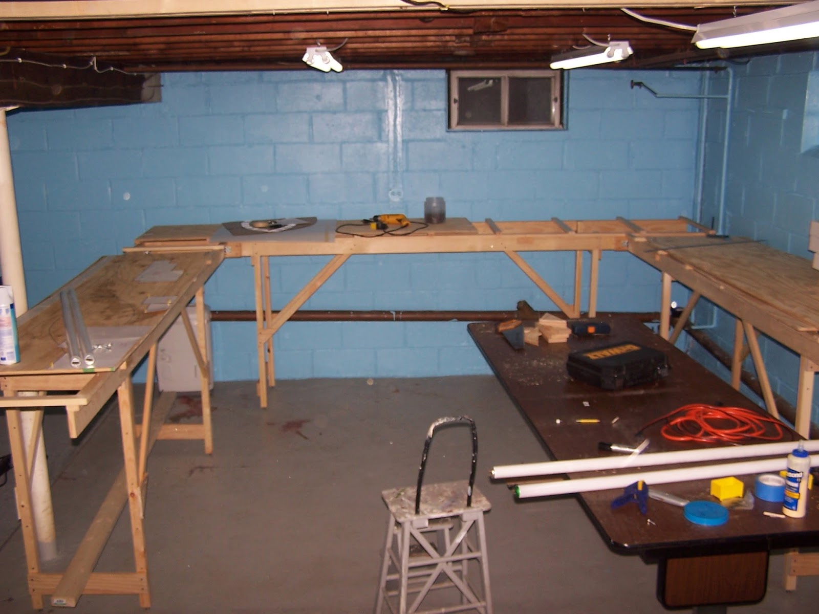 D & H "Colonie Main" layout The Lgirder benchwork is finished