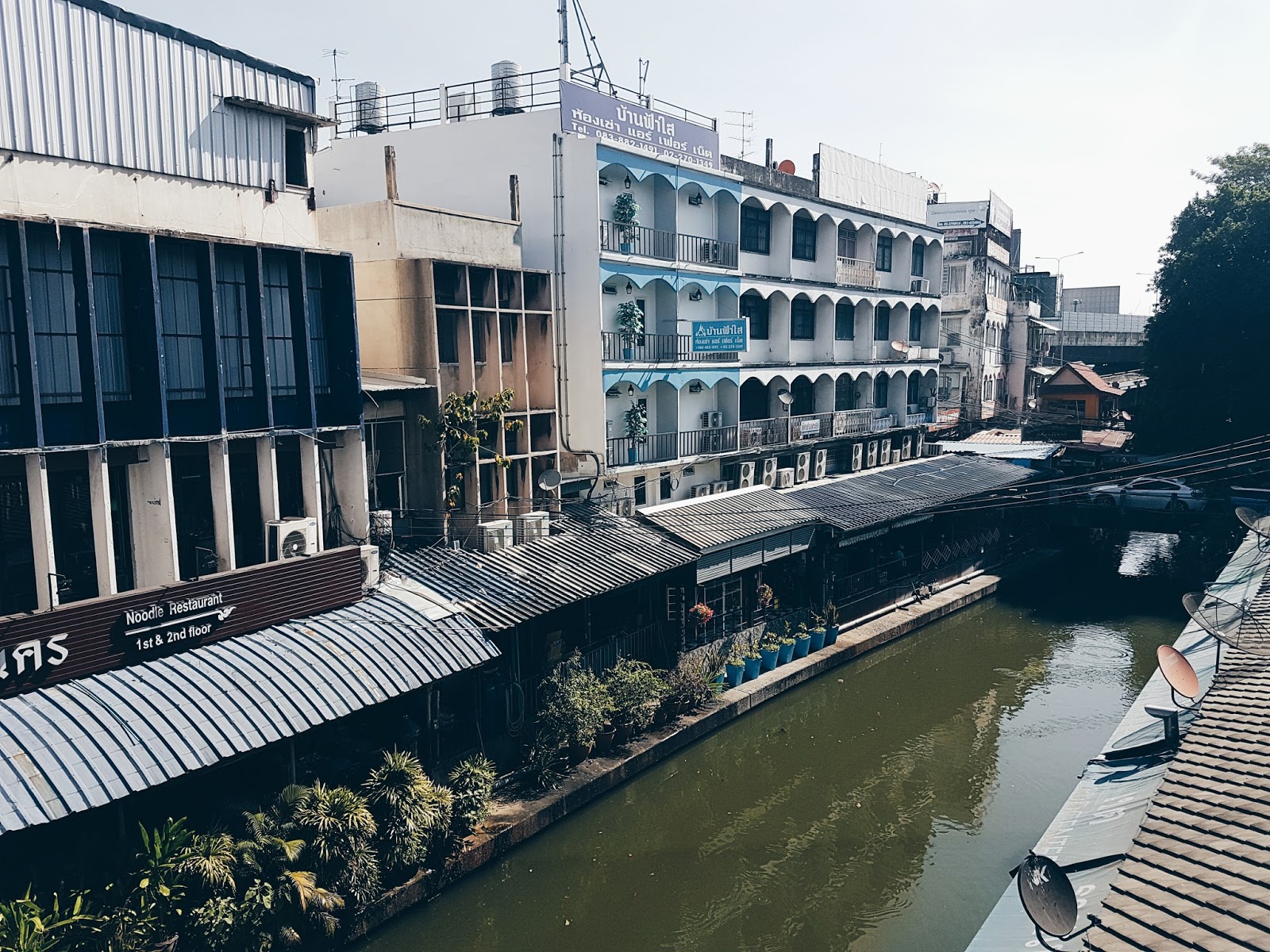 the best of boat noodles victory monument bangkok review